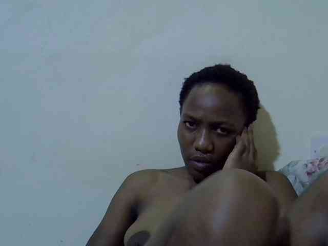 Queen-fantacy webcam