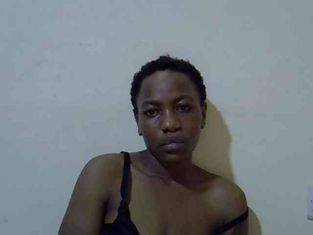 Queen-fantacy webcam