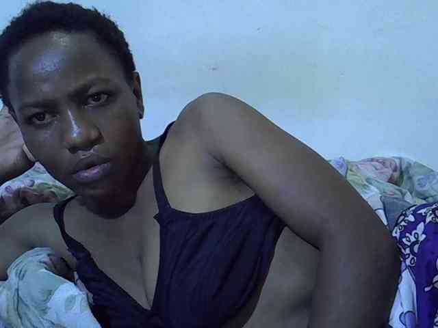 Queen-fantacy webcam