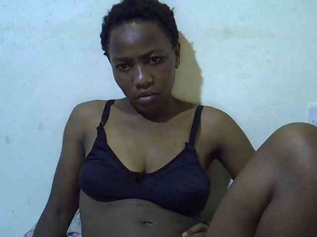 Queen-fantacy webcam