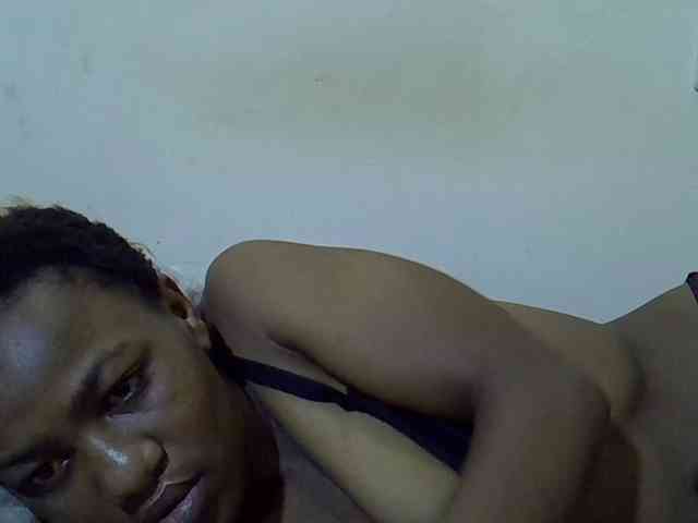 Queen-fantacy webcam