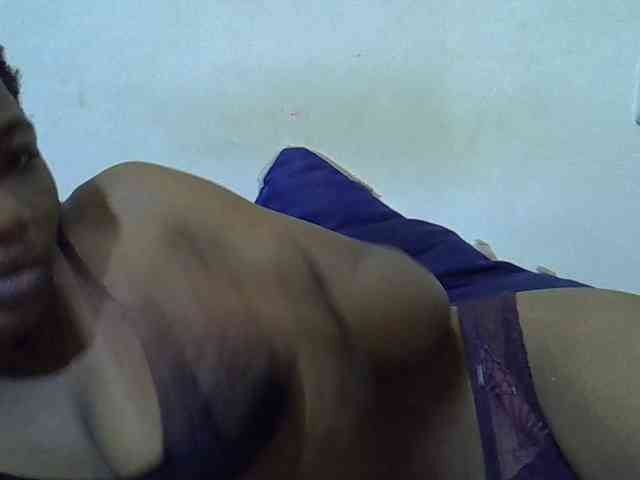 Queen-fantacy webcam