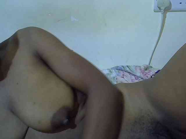 Queen-fantacy webcam