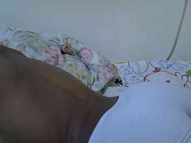 Queen-fantacy webcam