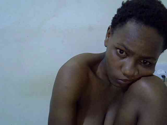 Queen-fantacy webcam