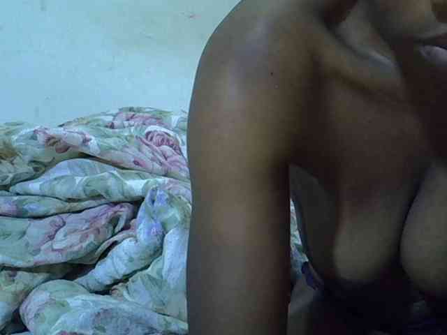 Queen-fantacy webcam