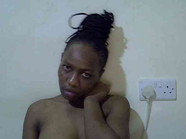 Queen-fantacy webcam