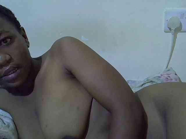 Queen-fantacy webcam