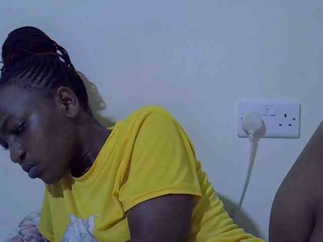 Queen-fantacy webcam