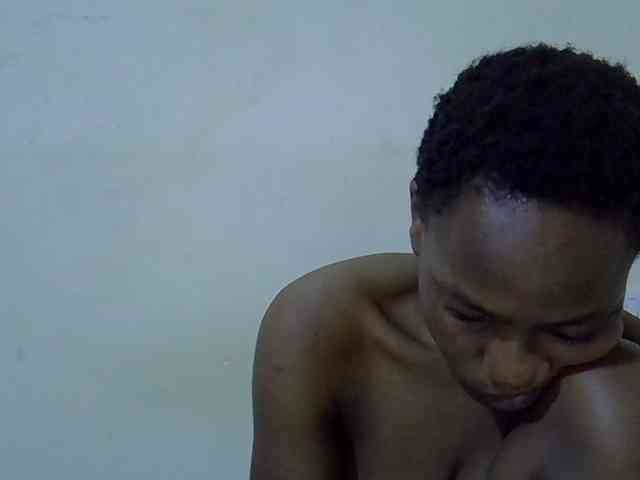 Queen-fantacy webcam