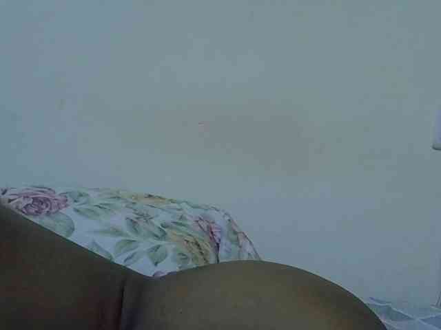 Queen-fantacy webcam