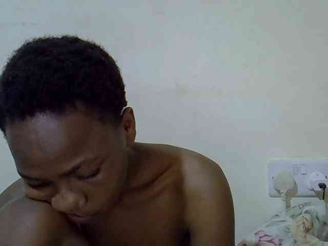 Queen-fantacy webcam