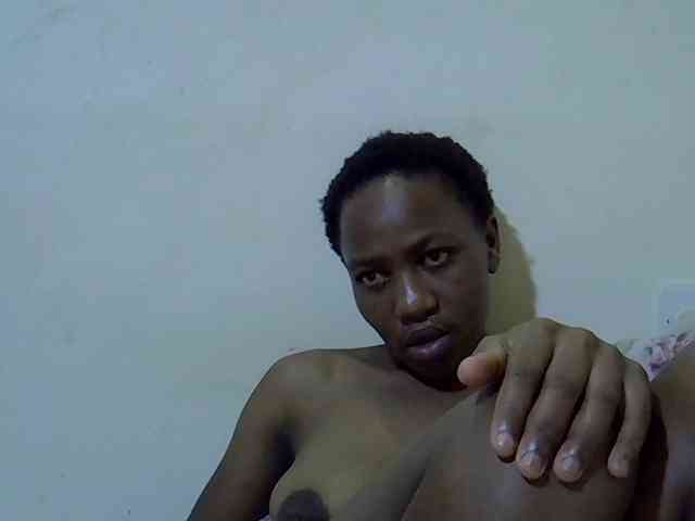 Queen-fantacy webcam