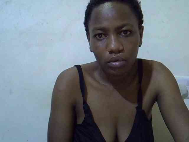 Queen-fantacy webcam