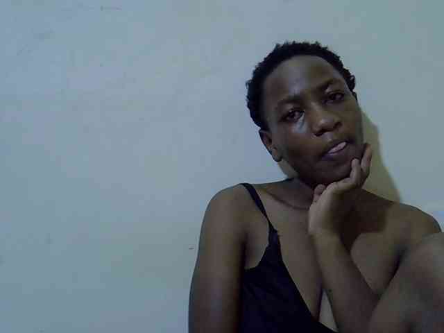 Queen-fantacy webcam