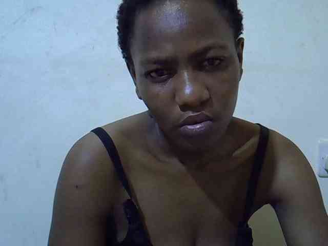 Queen-fantacy webcam