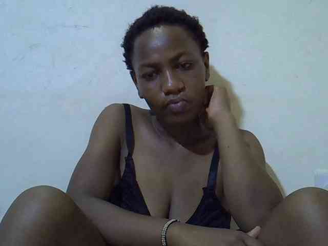 Queen-fantacy webcam