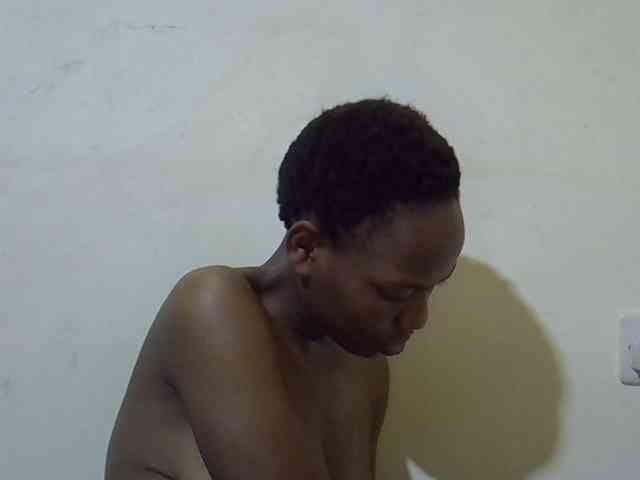 Queen-fantacy webcam