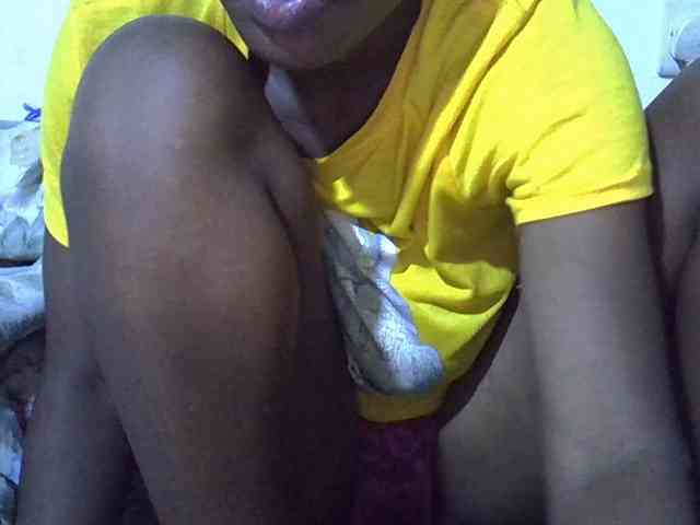 Queen-fantacy webcam