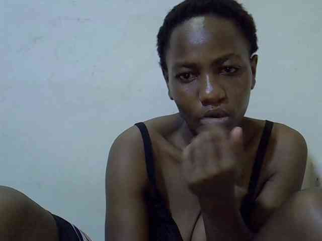 Queen-fantacy webcam