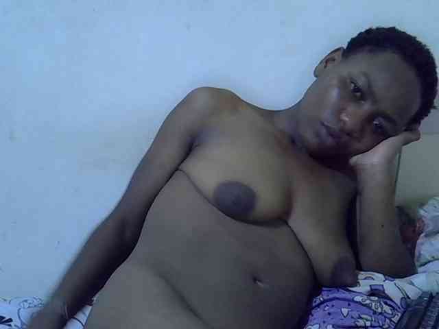 Queen-fantacy webcam