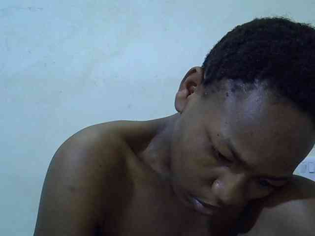 Queen-fantacy webcam