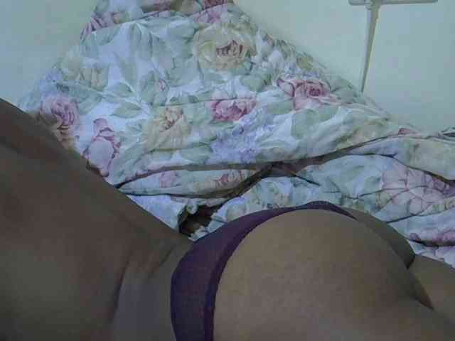 Queen-fantacy webcam