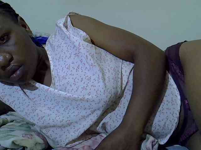 Queen-fantacy webcam