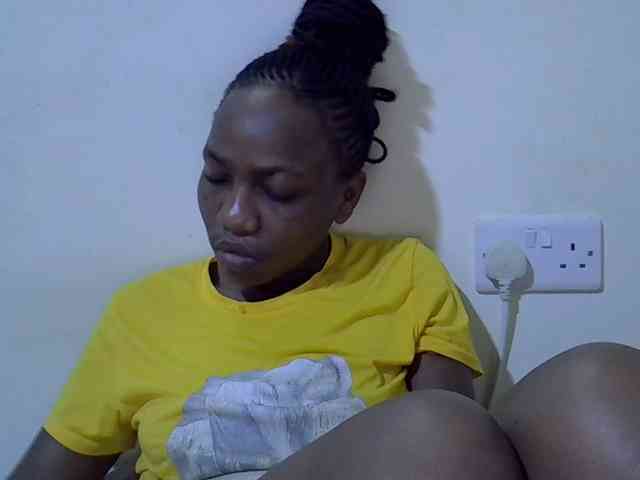 Queen-fantacy webcam