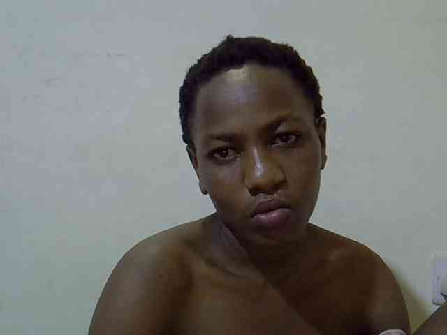 Queen-fantacy webcam