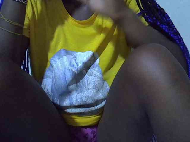 Queen-fantacy webcam