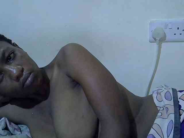 Queen-fantacy webcam