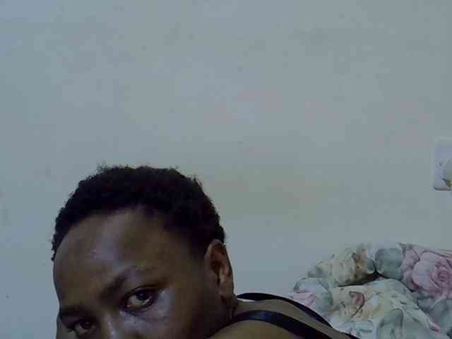 Queen-fantacy webcam