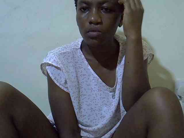 Queen-fantacy webcam