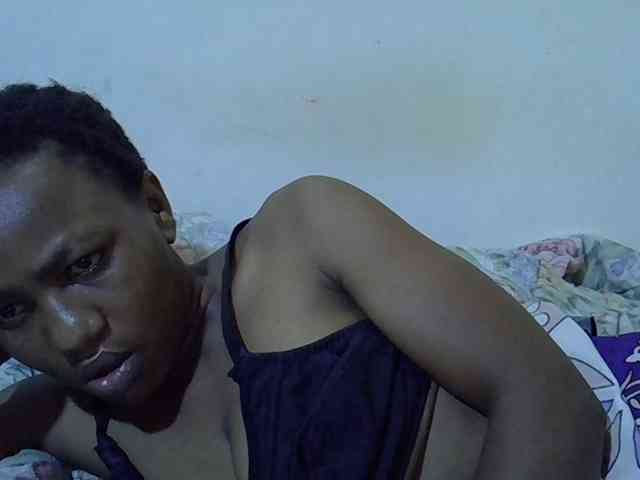 Queen-fantacy webcam