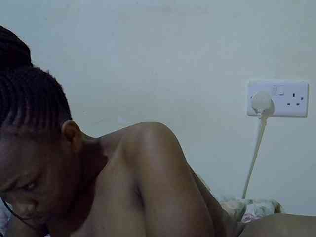 Queen-fantacy webcam