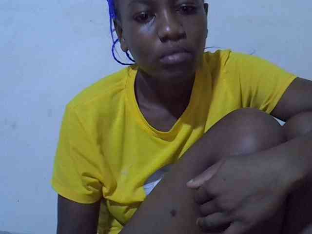 Queen-fantacy webcam