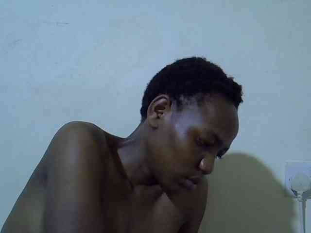 Queen-fantacy webcam