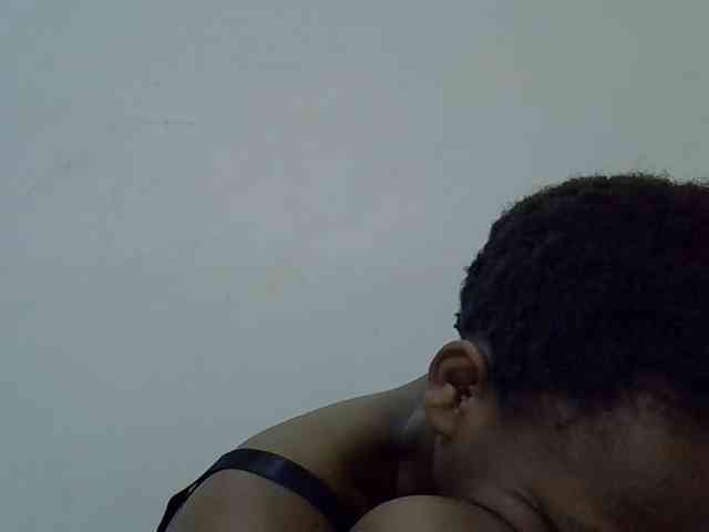 Queen-fantacy webcam