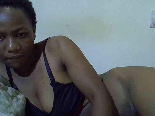 Queen-fantacy webcam