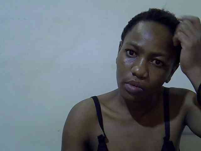 Queen-fantacy webcam