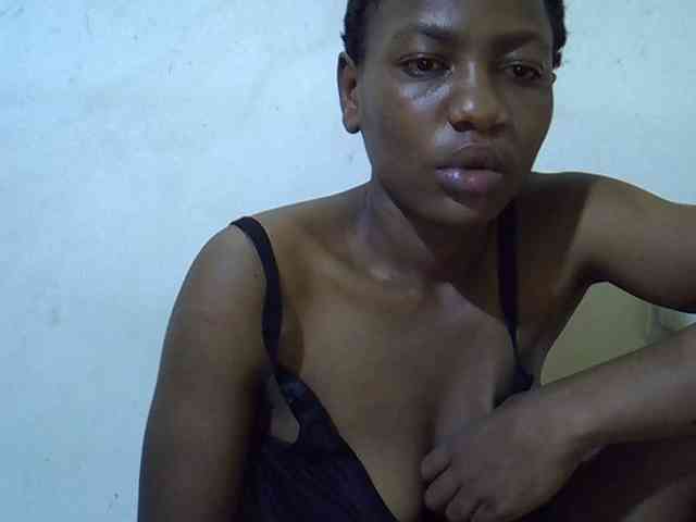 Queen-fantacy webcam