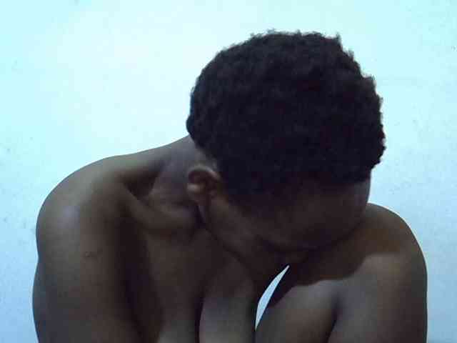 Queen-fantacy webcam