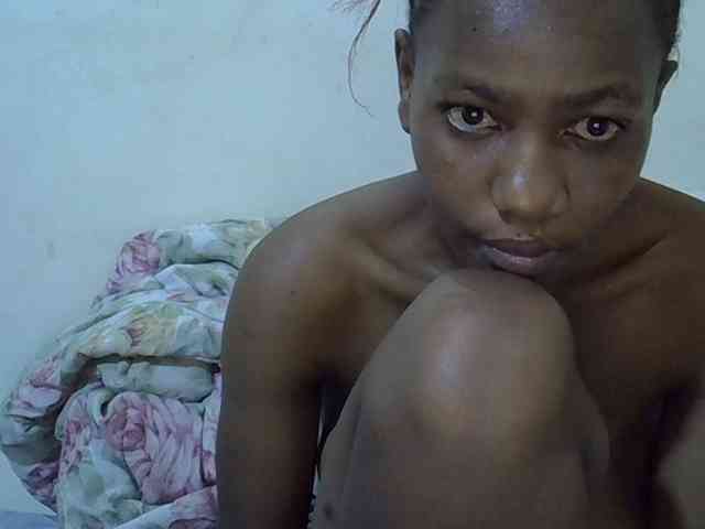 Queen-fantacy webcam