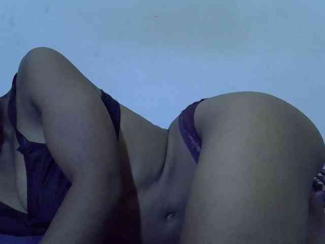 Queen-fantacy webcam