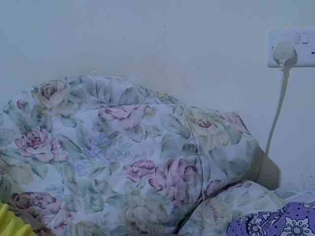 Queen-fantacy webcam