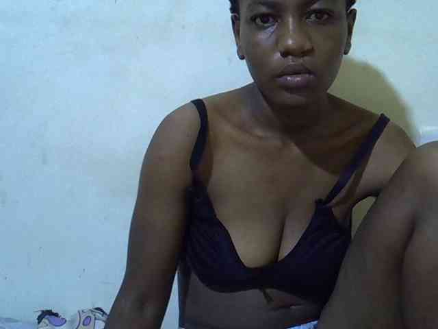 Queen-fantacy webcam