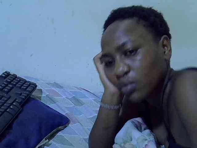 Queen-fantacy webcam