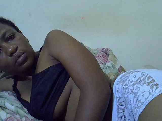 Queen-fantacy webcam