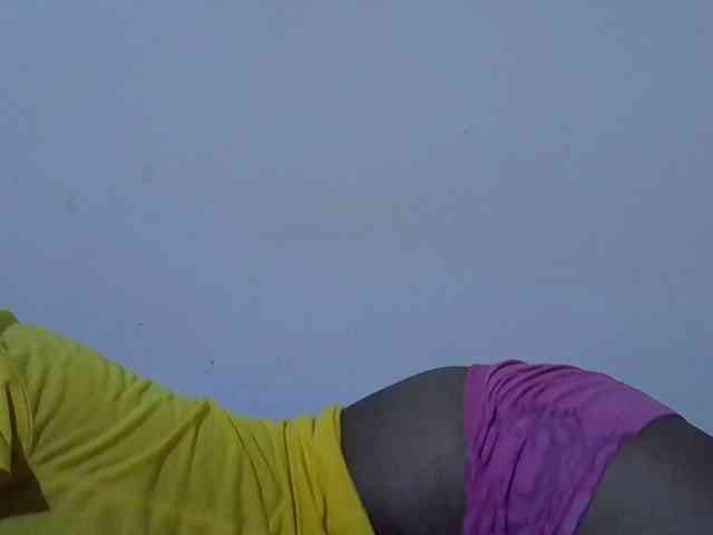 Queen-fantacy webcam